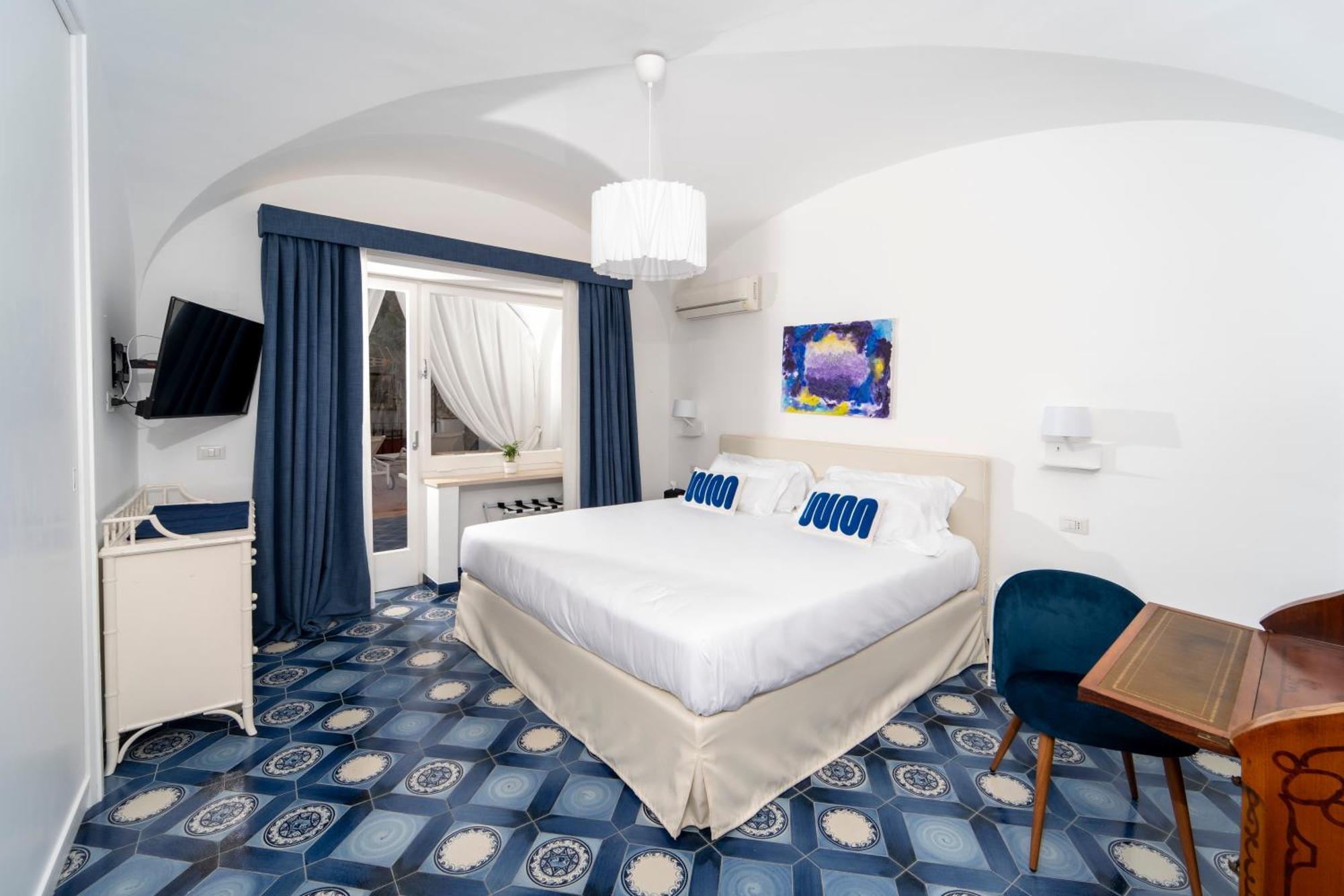 Sunbliss Capri Apartment Екстериор снимка
